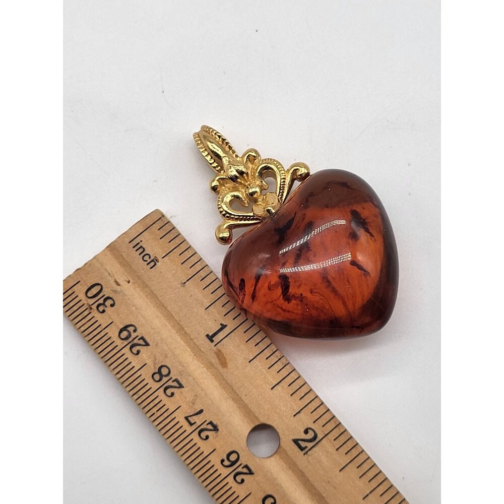 VTG Puffy Tortoise Shell Amber Color SIENNA HEART Pendant Gold Tone Avon - Picture 5 of 7